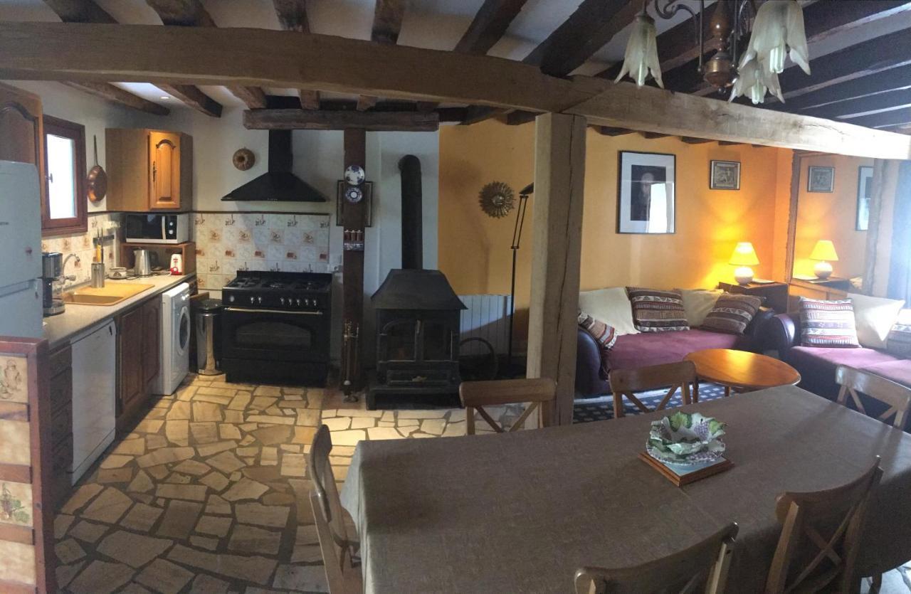 Les Chaumieres Du Chene Hotel Pouille  ภายนอก รูปภาพ
